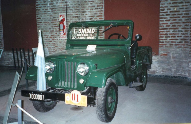 1°_unidad_Jeep_Ika_1956.jpg