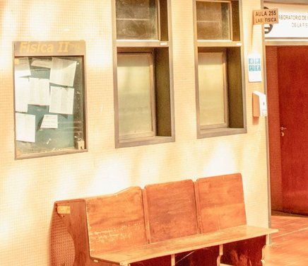 Acceso a edificios de la Facultad enero 2026.jpg