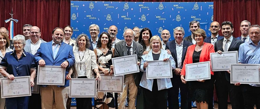 Acto de clausura del año académico UNC 2025.jpg