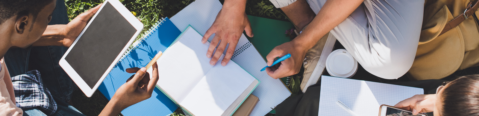 Becas Estratégicas Manuel Belgrano.png