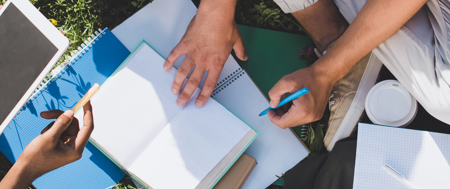 Becas Estratégicas Manuel Belgrano.png