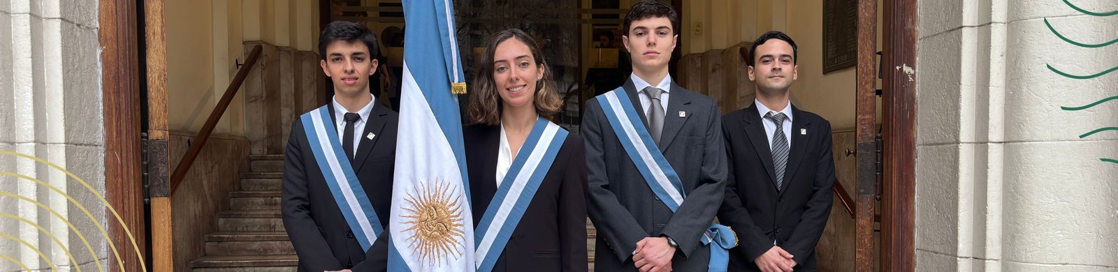 Cambio de Abanderada y Escoltas 2025.jpg