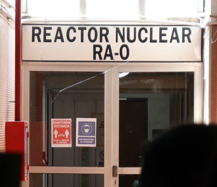 ¡Estamos renovando nuestro reactor nuclear!.jpg