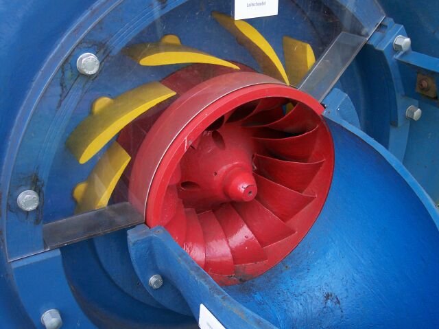 Francis_Turbine_High_flow.jpg