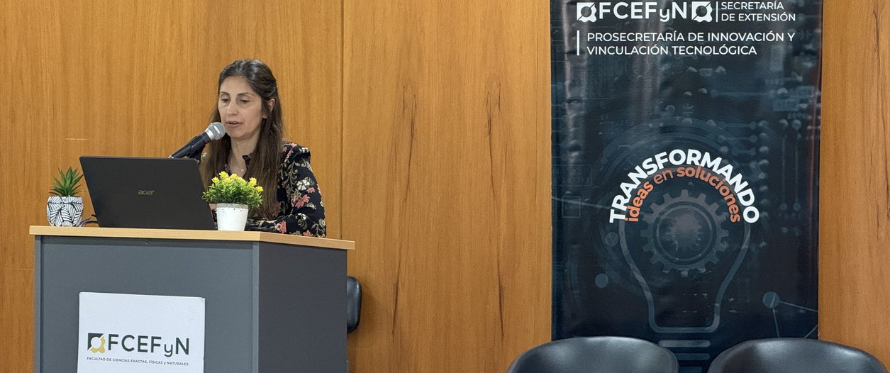 JORNADA HUELLA DE CARBONO - SELECCIÓN DE FOTOS  (1).JPG