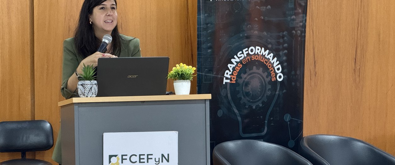 JORNADA HUELLA DE CARBONO - SELECCIÓN DE FOTOS  (3).JPG