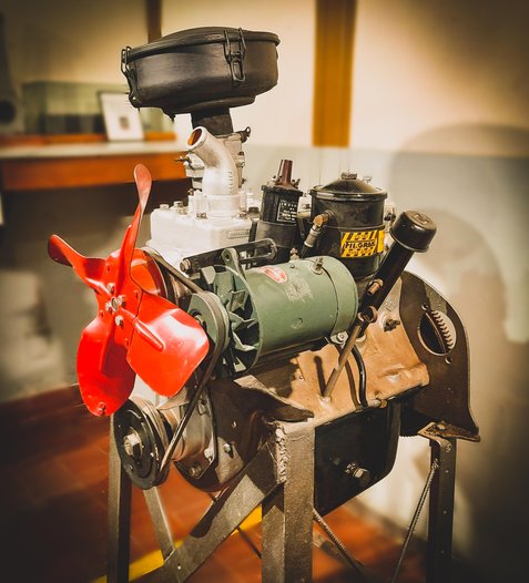 Motor continental 4L 151_01.jpg