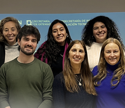 Taller HERRAMIENTAS DIGITALES PARA EMPRENDEDORES (2).png