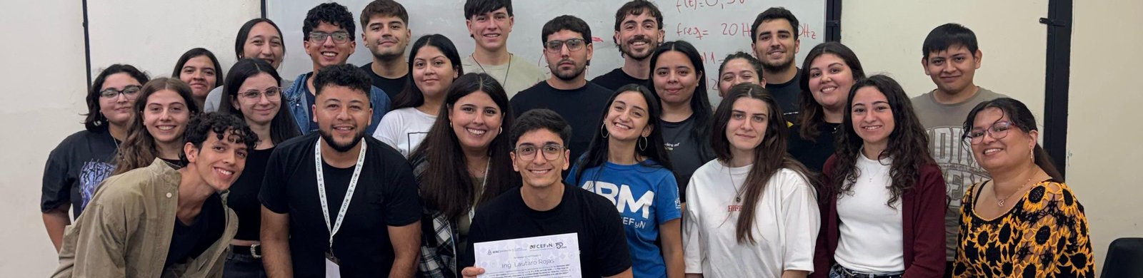 Una experiencia de vinculación y formación junto al sector biomedico.jpg