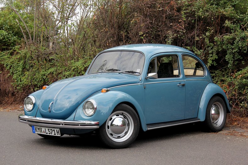Volkswagen Beetle.jpeg